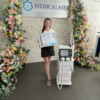 Видалення перманентного макіяжу
                    Косметолог-эстетист Ольга Чернигов