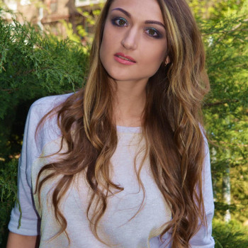 Макіяж для випускниць
                    Візажист Анастасия Запоріжжя