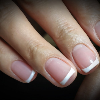 Комплекс манікюр
                    Майстер манікюру Василина Київ