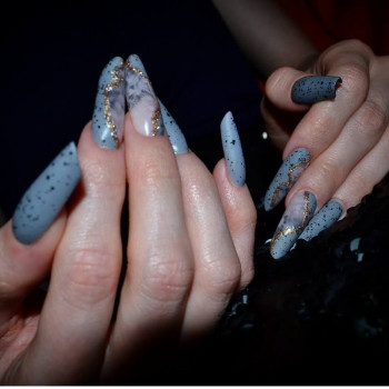 Нарощування/корекція нігтів
                    Майстер манікюру Василина Київ