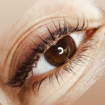 Ламінування вій