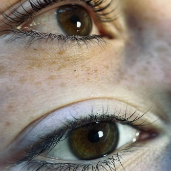 До та після Ламінування вій