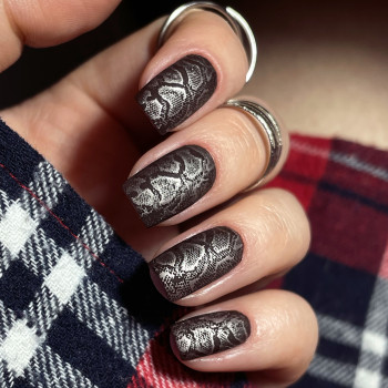 Коричневый маникюр с принтами, фото - Мастер маникюра Ирина Кузьмук