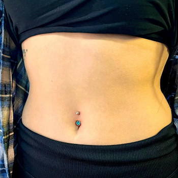 Пірсинг пупа

 
 