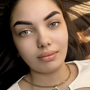 Перманентний макіяж брів

 
 