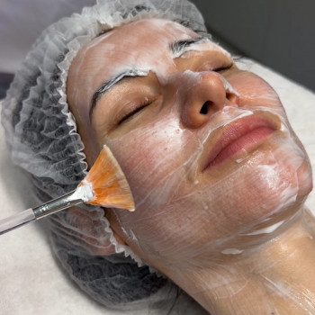 Доглядові процедури за типом та потребами шкіри
                    Косметолог Ольга Київ