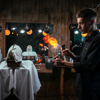  #barbershop #frisor #чоловічастирижка #гоління #борода