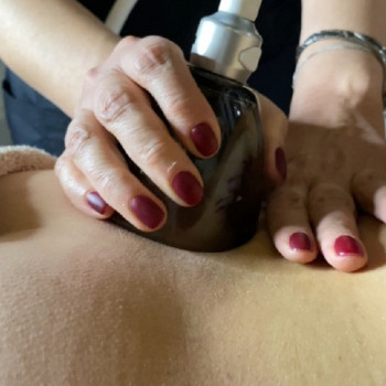 Антицелюлітний масаж: стегна, сідниці живіт
                    СПА-салон Формула тела Київ