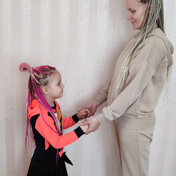 Де коси заплетення
                    Брейдер Светлана Київ