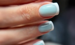 Комплексний манікюр Салон красоты Make up and nails bar Киев