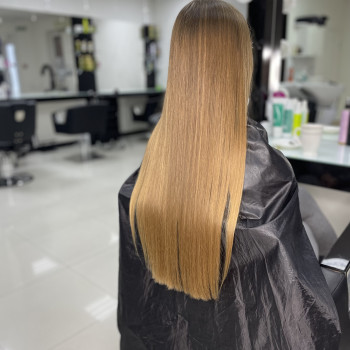 Кератин
                    Парикмахер Ольга Киев