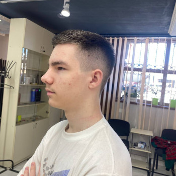 Детские стрижки
                    Салон красоты Beauty Home Харьков