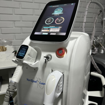 Апарат з лазерної епіляції