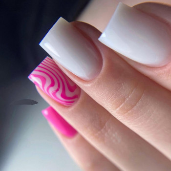 белый маникюр, розовый маникюр, маникюр на квадратные ногти, маникюр с принтами, четкий квадрат, рисунки на ногтях, маникюр 2024, красивые ногти на лето, летний маникюр, яркий летний маникюр