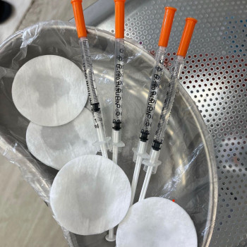 Гипергидроз стоп, ладоней, подмышек, внутр часть бедер
                    Косметолог Елена Одесса