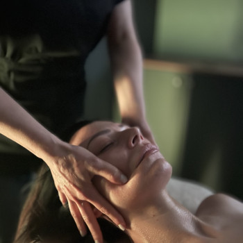 Масаж обличчя
                    Салон краси Vitality Ірпінь