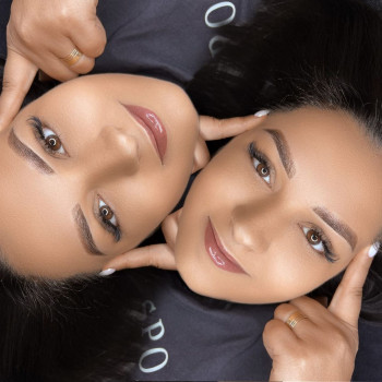 Пудровые Брови
                    Майстер перманентного макіяжу Ксения Кобылянская Київ