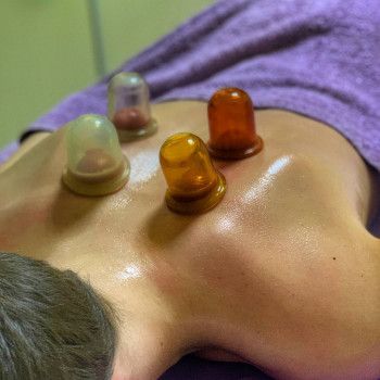 вакуумними банками