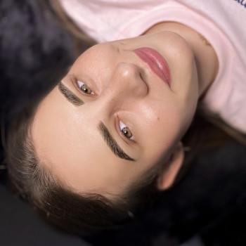 Фото из портфолио мастера Лейла Усеинова (мастер перманентного макияжа, Киев)