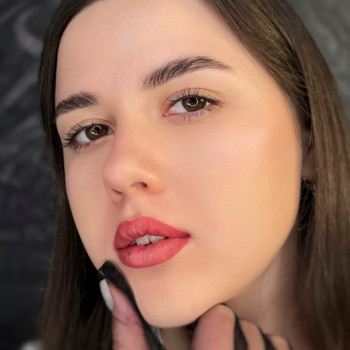 Перманент губ одразу після процедури