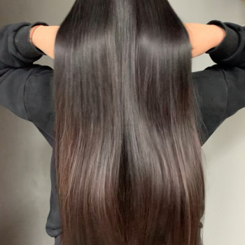 Кератин волосся
                    Салон краси HelenS Харків