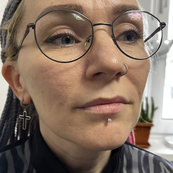 Svitlana Piercing, Вишнёвое Фото - 10