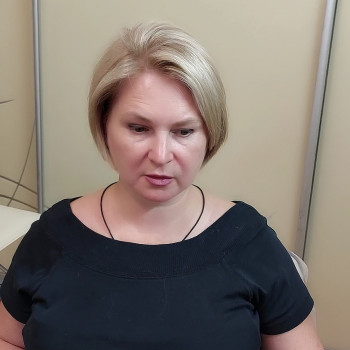 Жіноча стрижка Бобкаре, Каре
                    Парикмахер Клавдия Киев