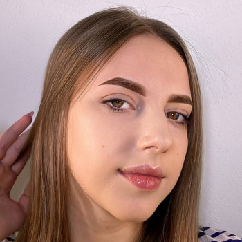 Перманентний макіяж брів