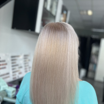 Окрашивание волос
                    Парикмахер Ксюша Днепр