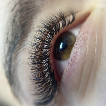 Нарощення та ламінування вій
                    Лешмейкер  Львов