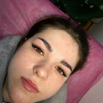 Нарощення та ламінування вій
                    Лешмейкер  Львов