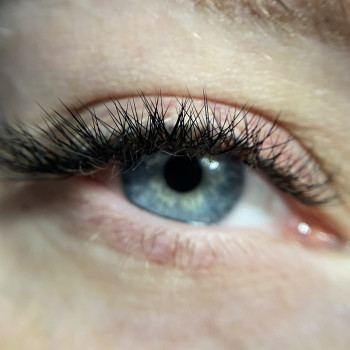 Нарощення та ламінування вій
                    Лешмейкер  Львов