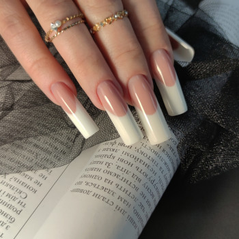 Викладний білий френч