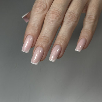 Французский маникюр френч нежные ногти 2024, фото - мастер маникюра Роксана С