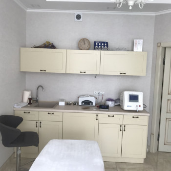 Оренда кабінету
                    Мастер перманентного макияжа Анастасия Киев