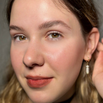 Ламінування брів.