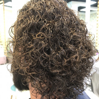 Біозавивка волосся
                    Салон краси Quick Beauty Bar Дніпро