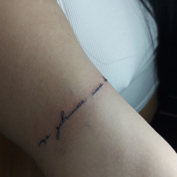 Ця дівчинка може все