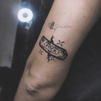 Тату зі змістом міні, фото - Майстер з пірсингу Ангеліна Міра