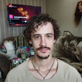 Мужская завивка волос. Биозавивка для мужчин. Мужская химия
                    Жіночий перукар Ирина Київ