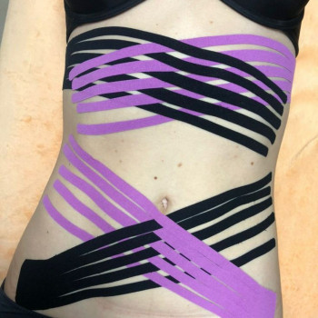 Тейпування тіла
                    Масажист Іван Львів