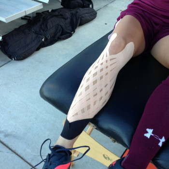 Тейпування тіла
                    Масажист Іван Львів