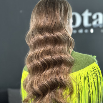 укладка на длинные волосы, укладка локоны, голливудская волна, локоны, накрутка волос