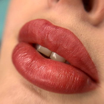 перманент губ