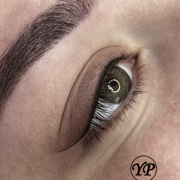 Перманентний макіяж очей
                    Мастер перманентного макияжа Юлия Коростень