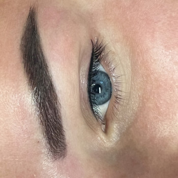 Перманентний макіяж очей
                    Мастер перманентного макияжа Юлия Коростень