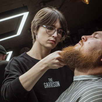 THE GARRISON BARBERSHOP, Киев Фото - 5