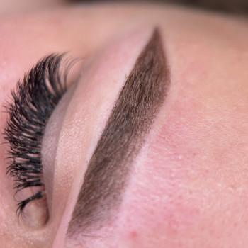 Перманент брів
                    Лешмейкер Нина Николаев