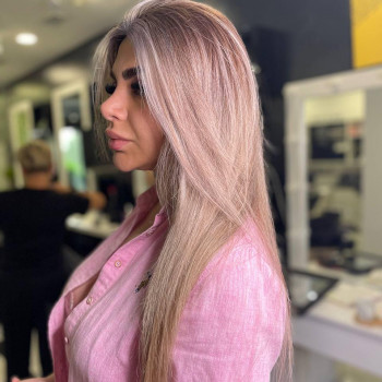 Стрижка жіноча
                    Салон красоты Fargo Киев