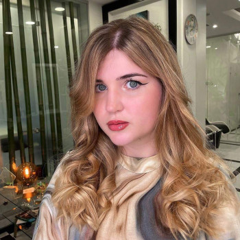 Стрижка жіноча
                    Салон красоты Fargo Киев